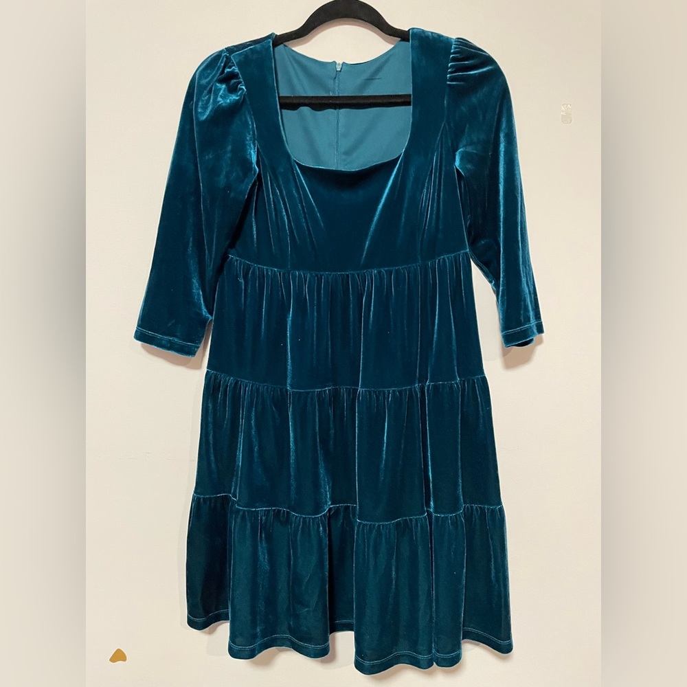 Blue velvety dress